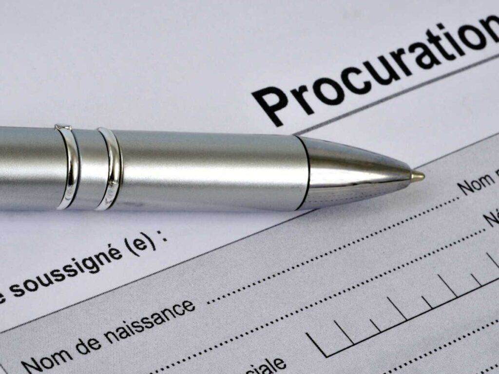 peut-on-avoir-une-procuration-sur-une-assurance-vie-1024x768